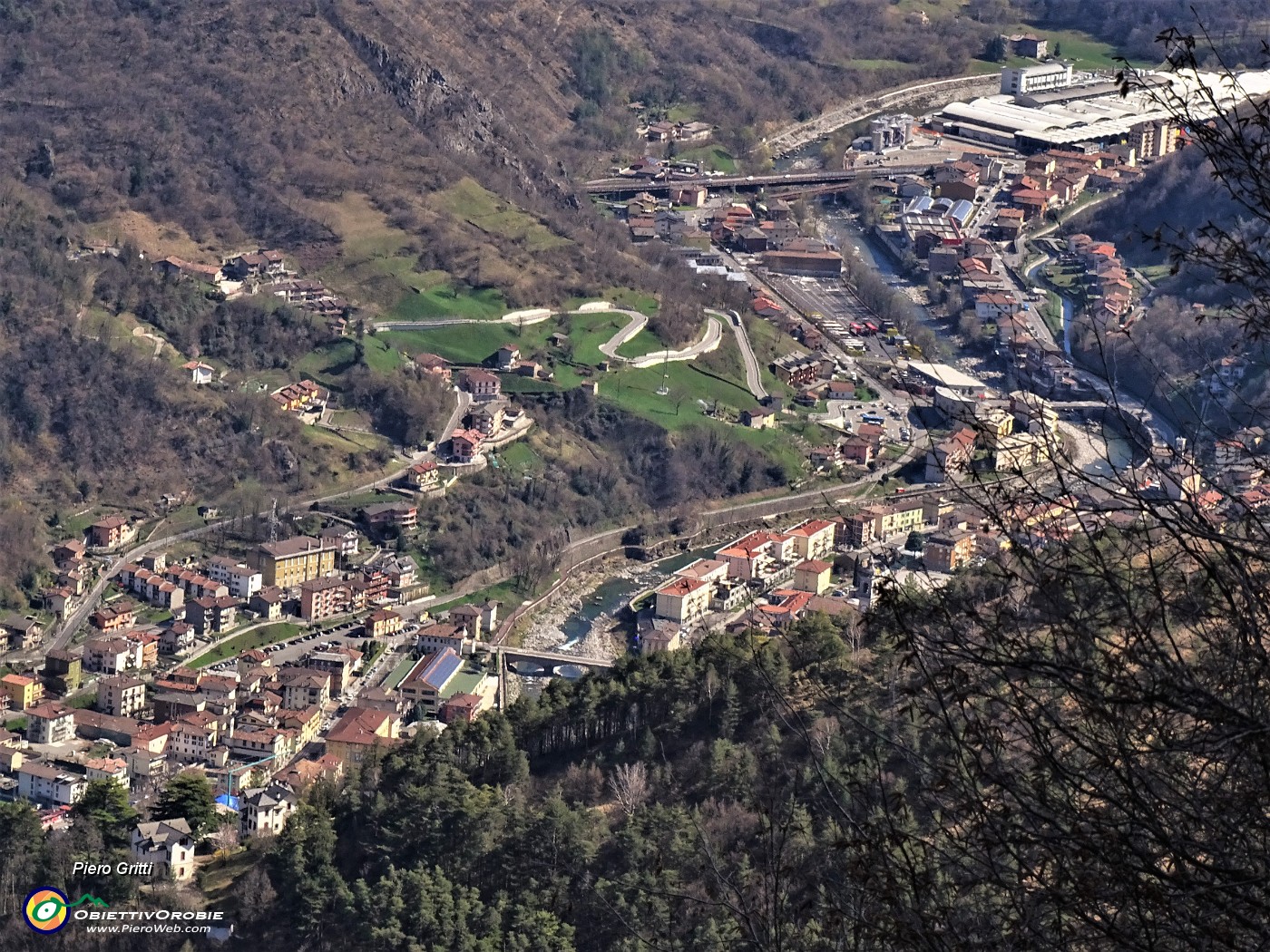 46 Dal Molinasco zoom su San Pellegrino Terme.JPG